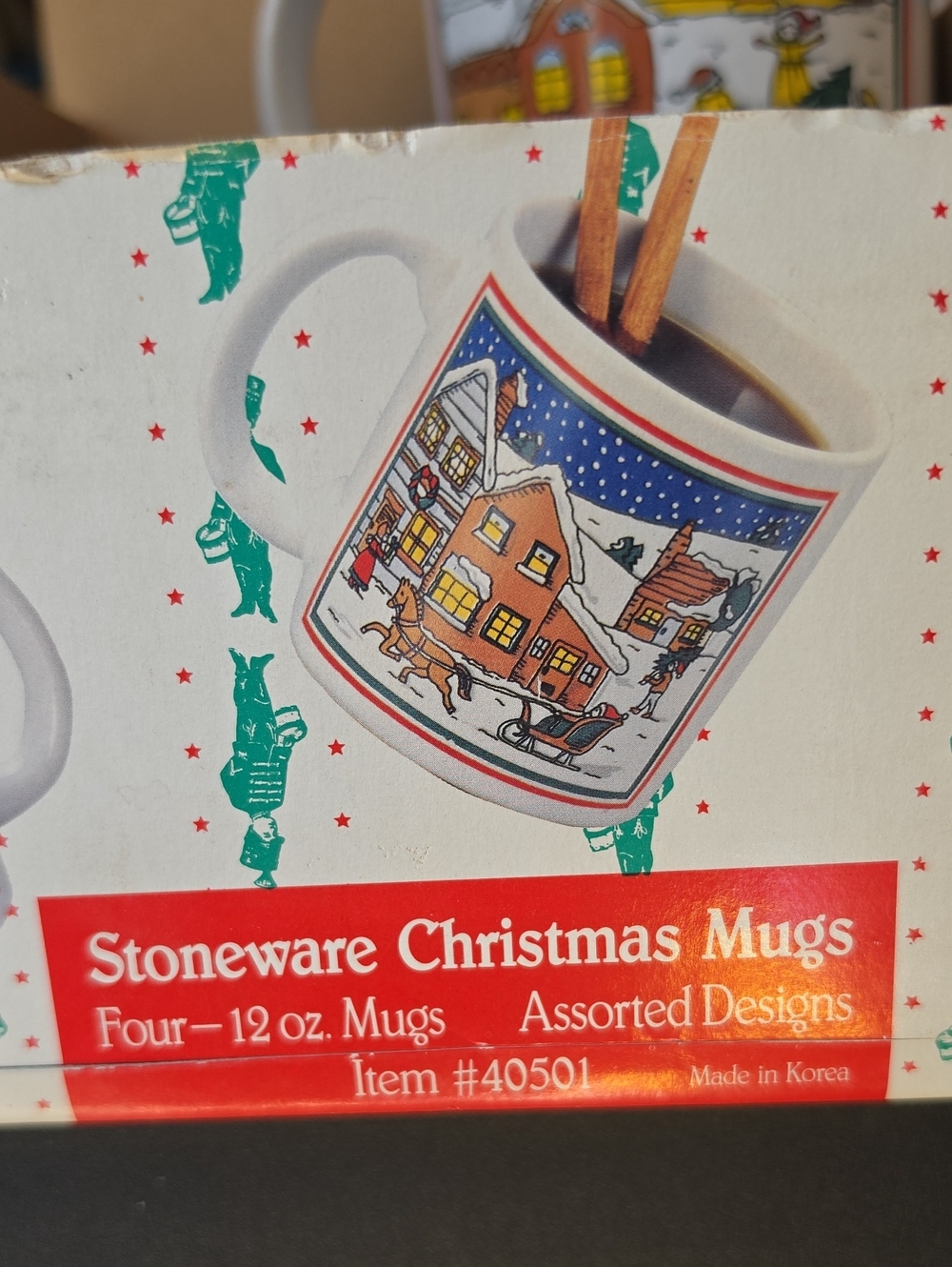Vintage Holiday Stoneware Mug Set
